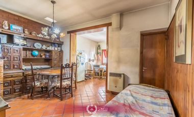 Venta departamento ph 8 ambientes 239M²    60M² con 2 patios terraza galpón en Boedo / San Cristóbal