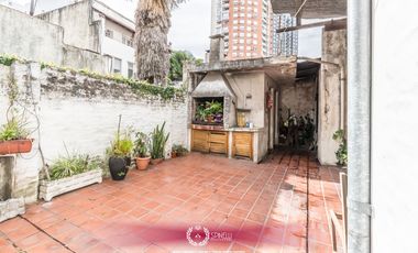 Venta departamento ph 8 ambientes 239M²    60M² con 2 patios terraza galpón en Boedo / San Cristóbal