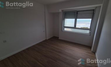Departamento de dos ambientes refaccionado con vista al mar en edificio con amenities