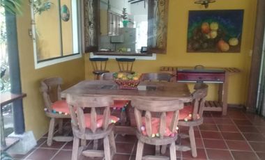 CASA EN VENTA- EN CONDOMINIO- LA VEGA 222m2-LOTE 670m2- $1000mm