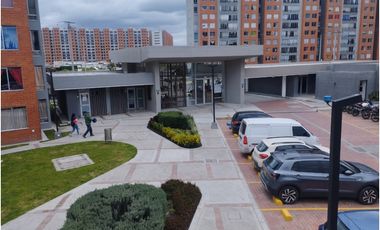 SE ARRIENDA APARTAMENTO C.R. ROMERO HACIENDA LOS SAUCES - MADRID - GJH