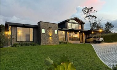 Casa en venta en El Retiro, Pantanillo