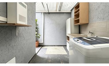 Casa de dos pisos en venta | Reservas de La Italia - Palmira