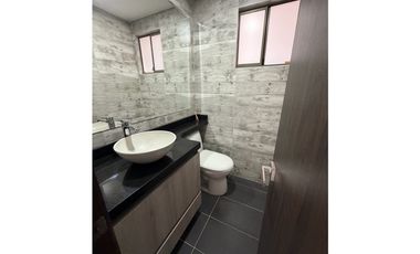 VENTA CASA EN ENVIGADO SECTOR LOMA DE BENEDICTINOS EN UNIDAD CERRADA