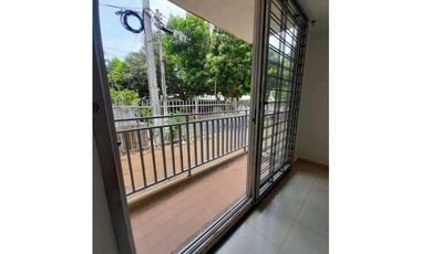 SE ARRIENDA APARTAMENTO CONJUNTO CERRADO ENTRESIERRAS