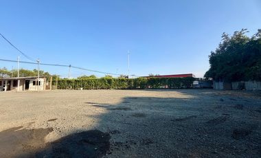 Lote Comercial sobre Vía Principal Cali - Yumbo (A 1 Min de Guabinas)