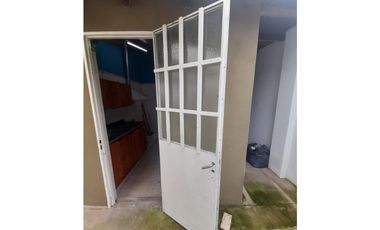 IMPECABLE CASA EN PH EN ALQUILER. ITUZAINGO NORTE