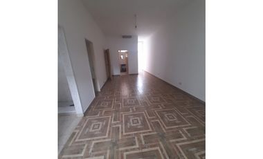 IMPECABLE CASA EN PH EN ALQUILER. ITUZAINGO NORTE