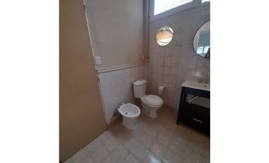 IMPECABLE CASA EN PH EN ALQUILER. ITUZAINGO NORTE