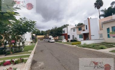 CASA EN RENTA