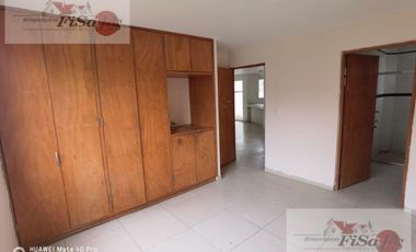 CASA EN RENTA