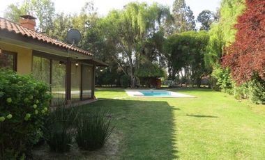 Casa en Arriendo en Los Damascos N° 9, Condominio El Trebol, Calera de Tango
