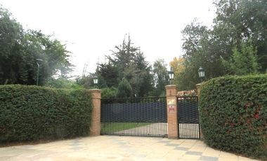 Casa en Arriendo en Los Damascos N° 9, Condominio El Trebol, Calera de Tango