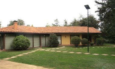 Casa en Arriendo en Los Damascos N° 9, Condominio El Trebol, Calera de Tango