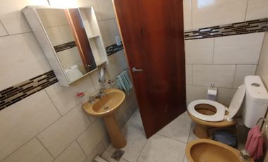 Interno zona centro.Tres dorm. Piscina.