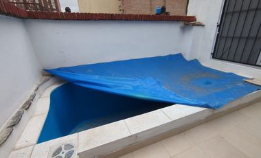 Interno zona centro.Tres dorm. Piscina.