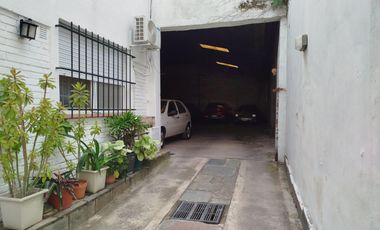 Interno zona centro.Tres dorm. Piscina.
