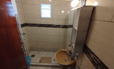 Interno zona centro.Tres dorm. Piscina.