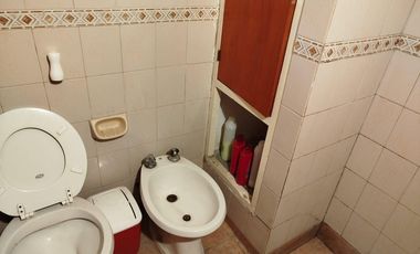 Interno zona centro.Tres dorm. Piscina.
