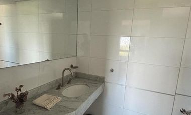 Alquiler Depto 2 Dorm, 2 Baños, Amoblado, Milenica IV