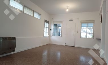ALQUILER: CASA 3 DORMIT C/QUINCHO y PARRILLA- NEUQUEN CAPITAL - ZONA CENTRO OESTE