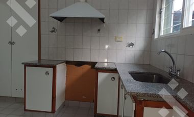 ALQUILER: CASA 3 DORMIT C/QUINCHO y PARRILLA- NEUQUEN CAPITAL - ZONA CENTRO OESTE