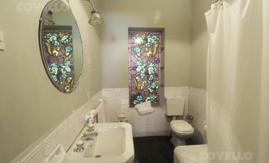 Venta casa de 7 ambientes - Barrio Parque