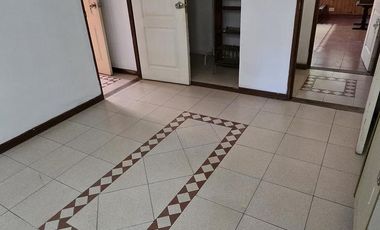CASA DE 6 AMBIENTES EN VENTA SOBRE TERRENO DE 612M2 EN LA MEJOR ZONA DEL BAJO DE OLIVOS