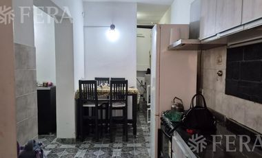 Venta casa para dos familias con cochera en Quilmes