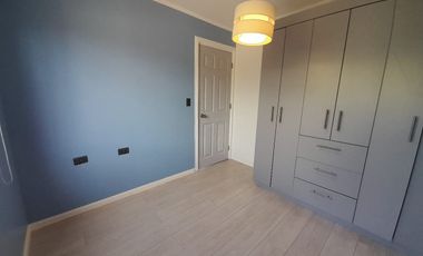 Casa en arriendo 3D-2B con estacionamiento en Mantagua
