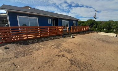 Casa en arriendo 3D-2B con estacionamiento en Mantagua