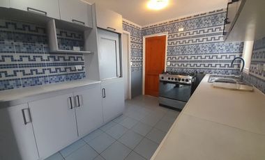 Casa en arriendo 3D-2B con estacionamiento en Mantagua