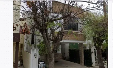 Casa en remate en Las Alamedas, Linares, Nuevo León