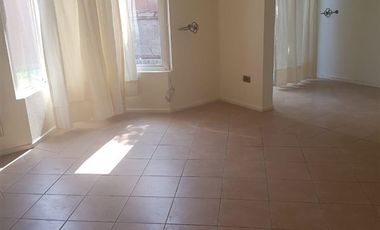 Casa en Arriendo en Terragona Valle lo Campino