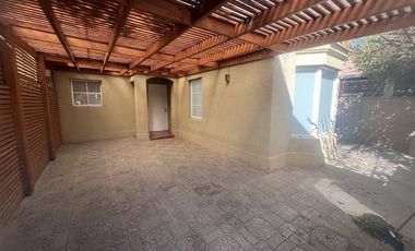Casa en Arriendo en Terragona Valle lo Campino