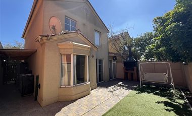 Casa en Arriendo en Terragona Valle lo Campino