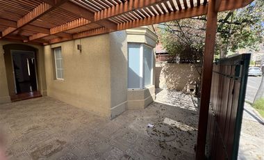 Casa en Arriendo en Terragona Valle lo Campino