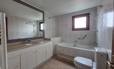 Departamento en arriendo  en LO BARNECHEA