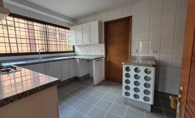 Departamento en arriendo  en LO BARNECHEA