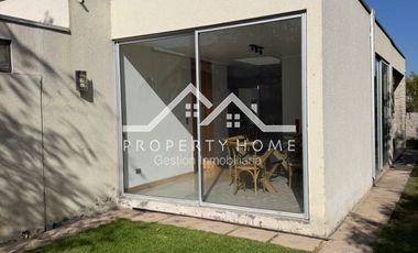 ARRIENDO CASA 3 DORM+SERVICIO+PISCINA+QUINCHO PIEDRA ROJA