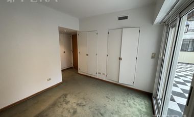 Alquiler de Departamento 2 ambientes con amplio patio en Retiro
