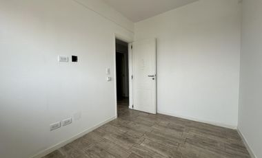 Departamento 3 ambientes con cochera en venta en Quilmes