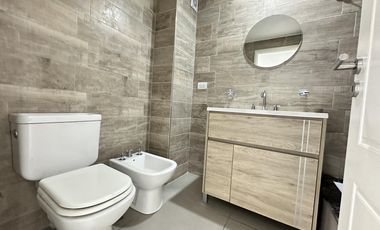 Departamento 3 ambientes con cochera en venta en Quilmes