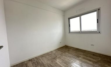 Departamento 3 ambientes con cochera en venta en Quilmes