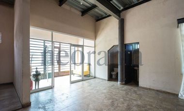 Quinta en Venta con Salón de fiestas en Col Niños Héroes, Guadalupe N.L