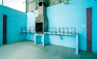 Quinta en Venta con Salón de fiestas en Col Niños Héroes, Guadalupe N.L