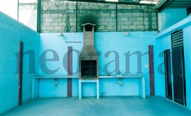 Quinta en Venta con Salón de fiestas en Col Niños Héroes, Guadalupe N.L