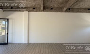 Local comercial con dos cocheras a estrenar en alquiler - Office Garden Hudson