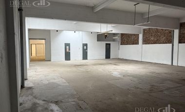 Depósito en Villa Devoto