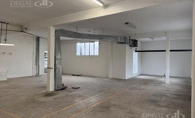 Depósito en Villa Devoto